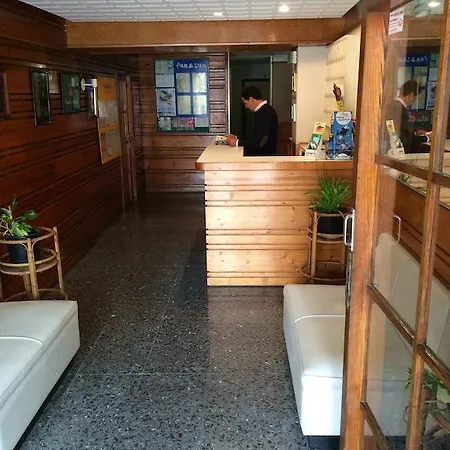 Elegance Playa Arenal Ii Hostel *