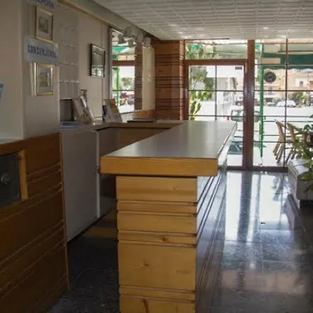 Hostel Elegance Playa Arenal Ii El Arenal (Mallorca)
