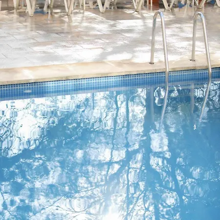 Elegance Playa Arenal Ii אכסניה *